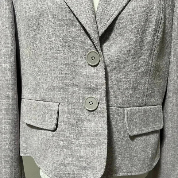 Beechers Brook Vintage Tweed Crop Blazer - Picture 5 of 10